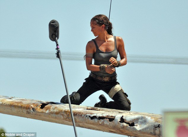 Primeiras imagens de Alicia Vikander como Lara Croft Primeiras imagens de Alicia Vikander como Lara Croft