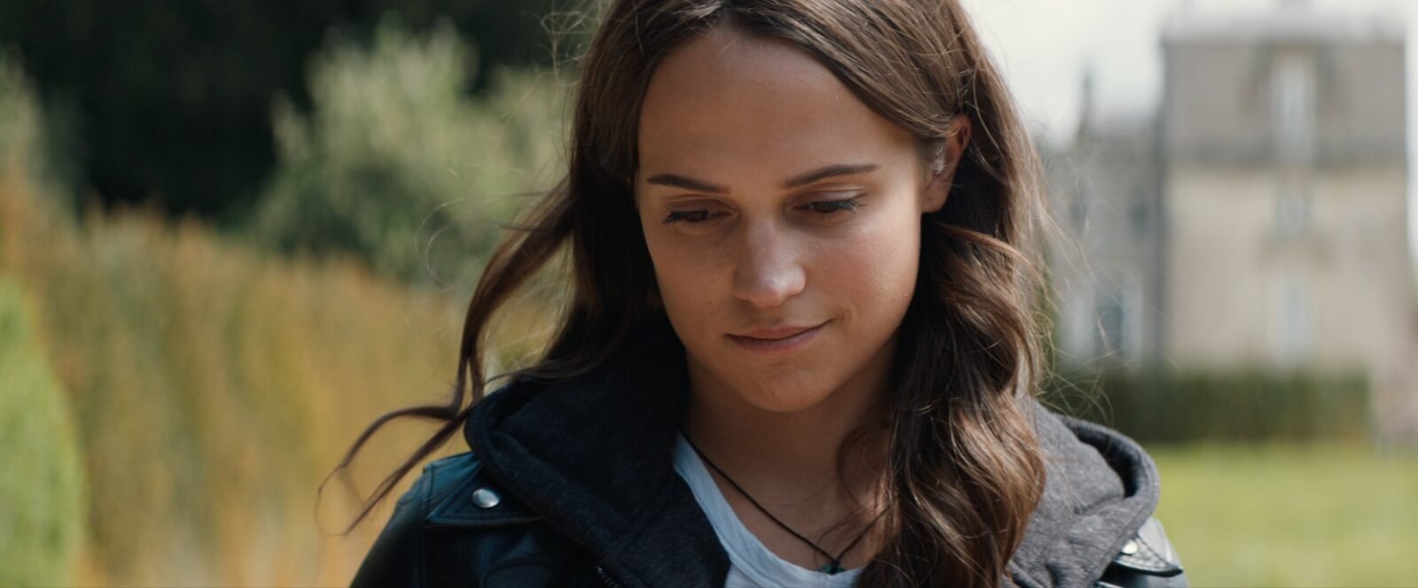 10 cenas cortadas/modificadas em Tomb Raider: A Origem 10 cenas cortadas/modificadas em Tomb Raider: A Origem