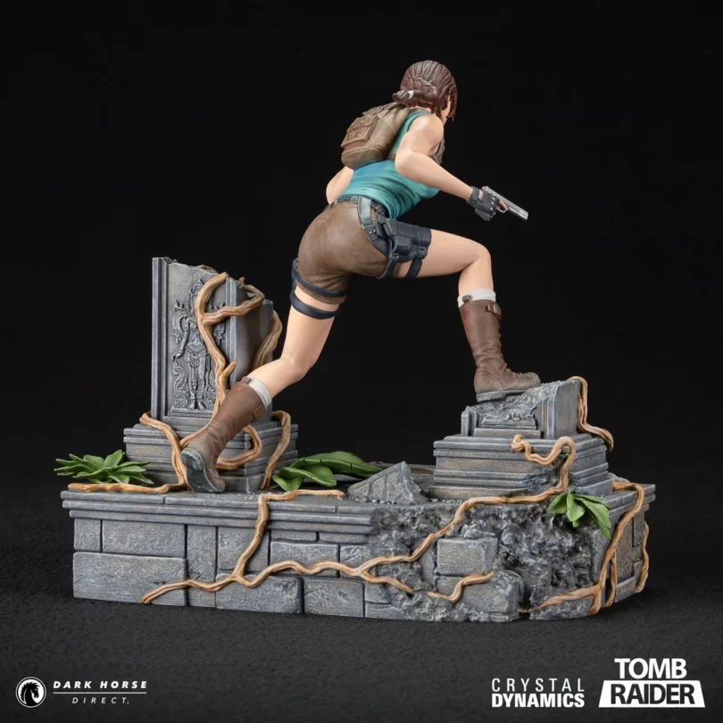 Entre na selva com a nova estatueta em PVC da Lara Croft 'unificada'